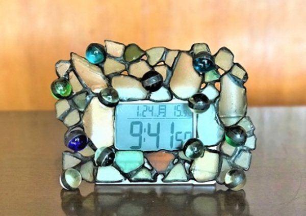 シーグラスの置時計カバー
