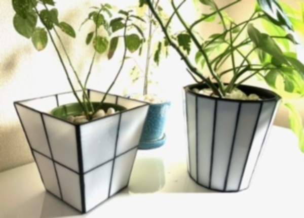 2022.1.10．　植木鉢カバー　　：制作　晴山舞子　さんのサムネイル